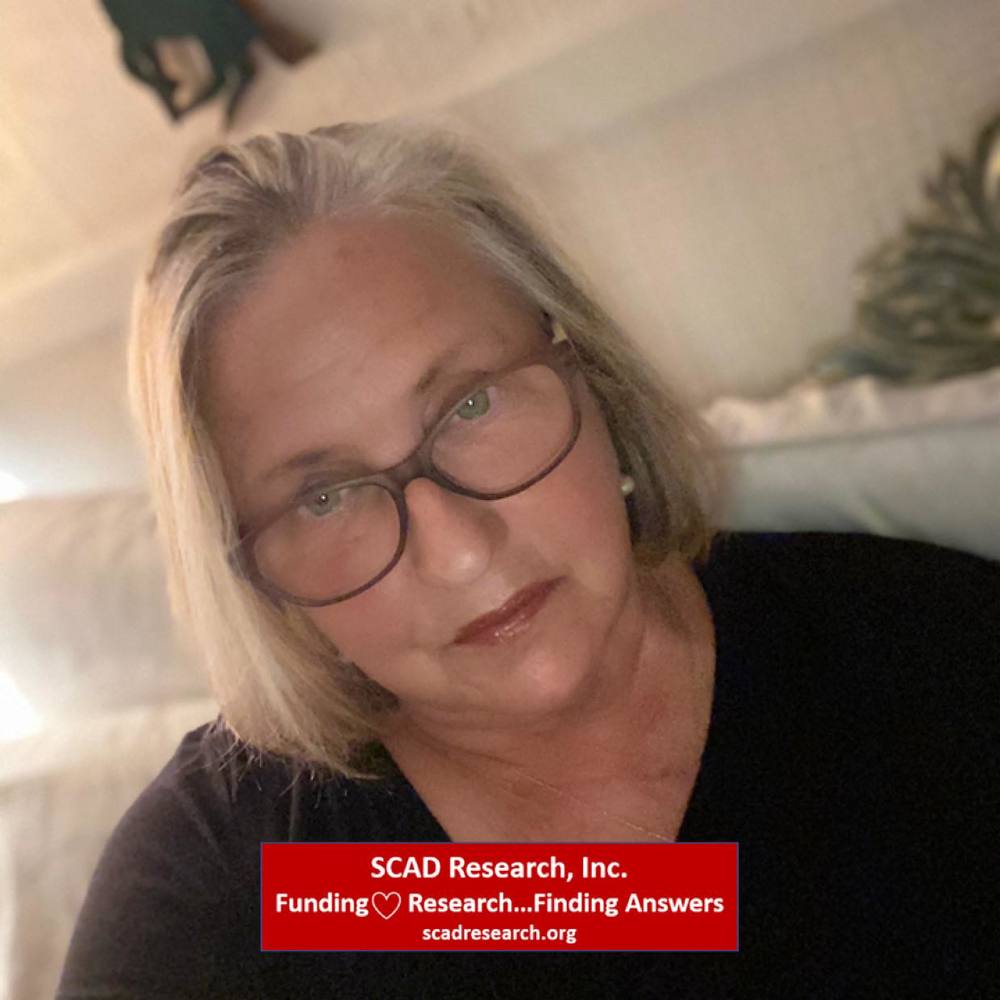 Meet your Posher, Cynthia
